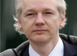 Julian Assange có thể ở lại đại sứ quán Ecuador ở Anh vô thời hạn